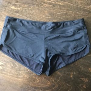 Athleta black swimsuit board shorts